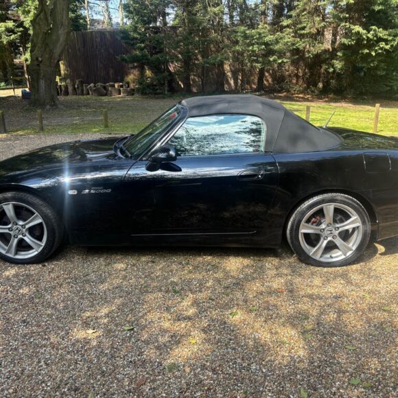 2008_honda_s2000 pic 6920002415292860774 1024x768 1 580x580
