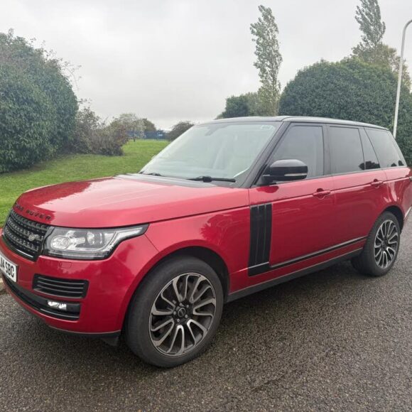 2014_land_rover_range_rover pic 2189636616847789005 1024x768 1 580x580