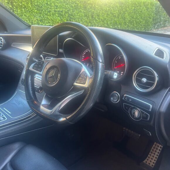 2018_mercedes benz_glc class pic 3401550769835569325 1024x768 1 580x580